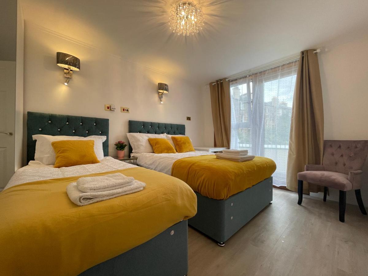 Central Comfy 2 Familyroom Apart إدنبرة المظهر الخارجي الصورة
